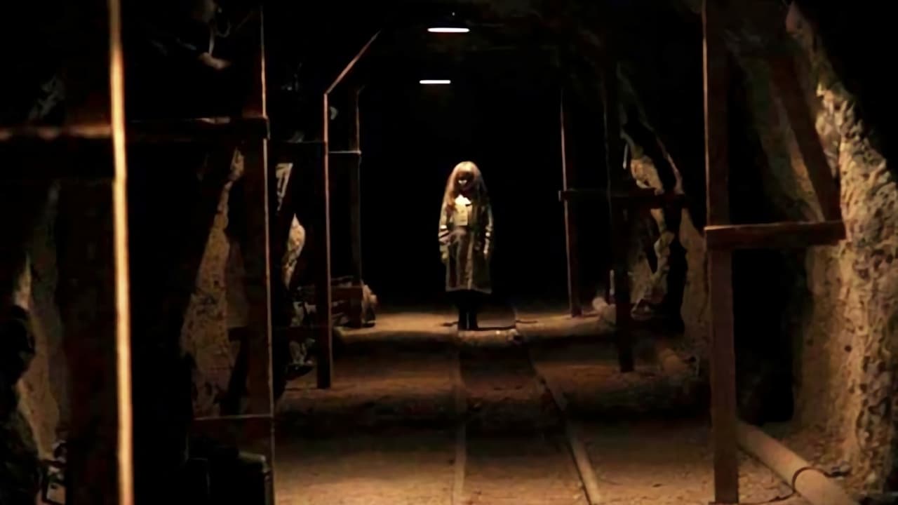 Fondo de pantalla de la película La niña de la mina en CUEVANA3 gratis