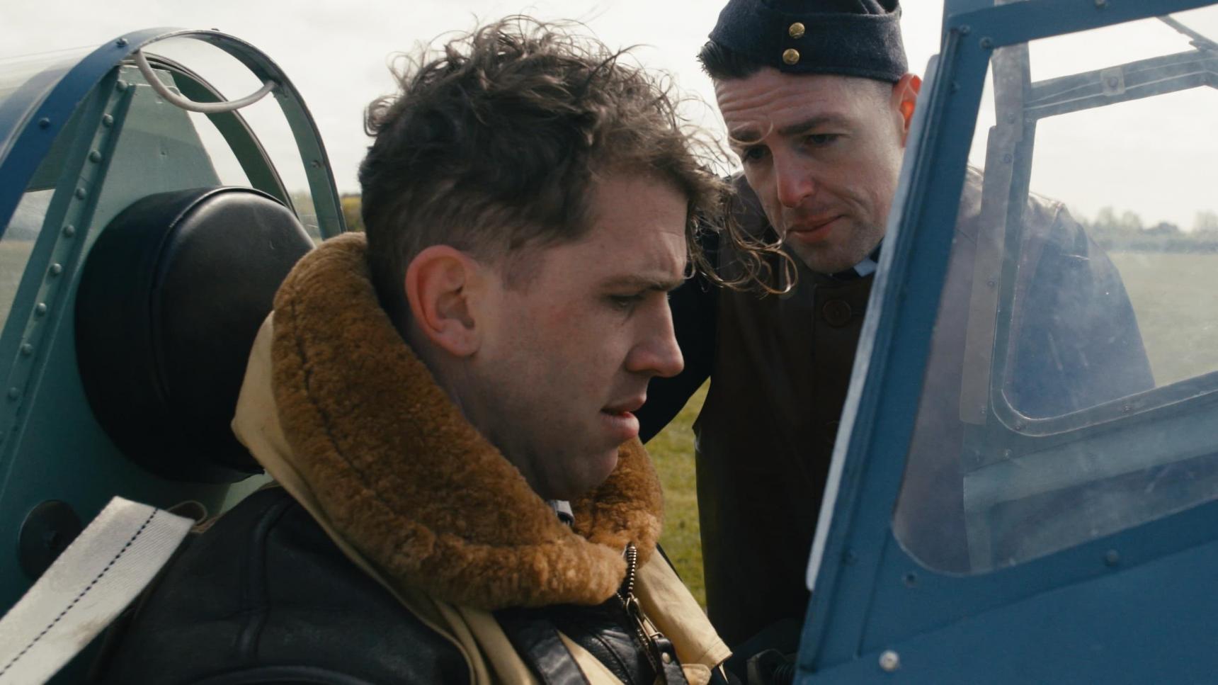 Fondo de pantalla de la película Spitfire Over Berlin en CUEVANA3 gratis