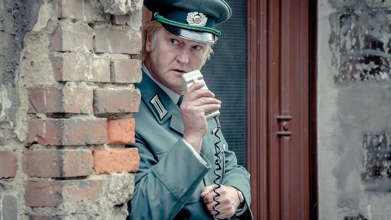 Fondo de pantalla de la película Una comedia de la Stasi en CUEVANA3 gratis